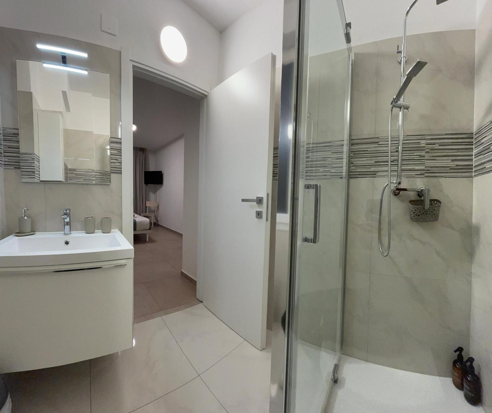 *Veranda'S Rooms* - Free Parking In Central Lugano Exterior foto