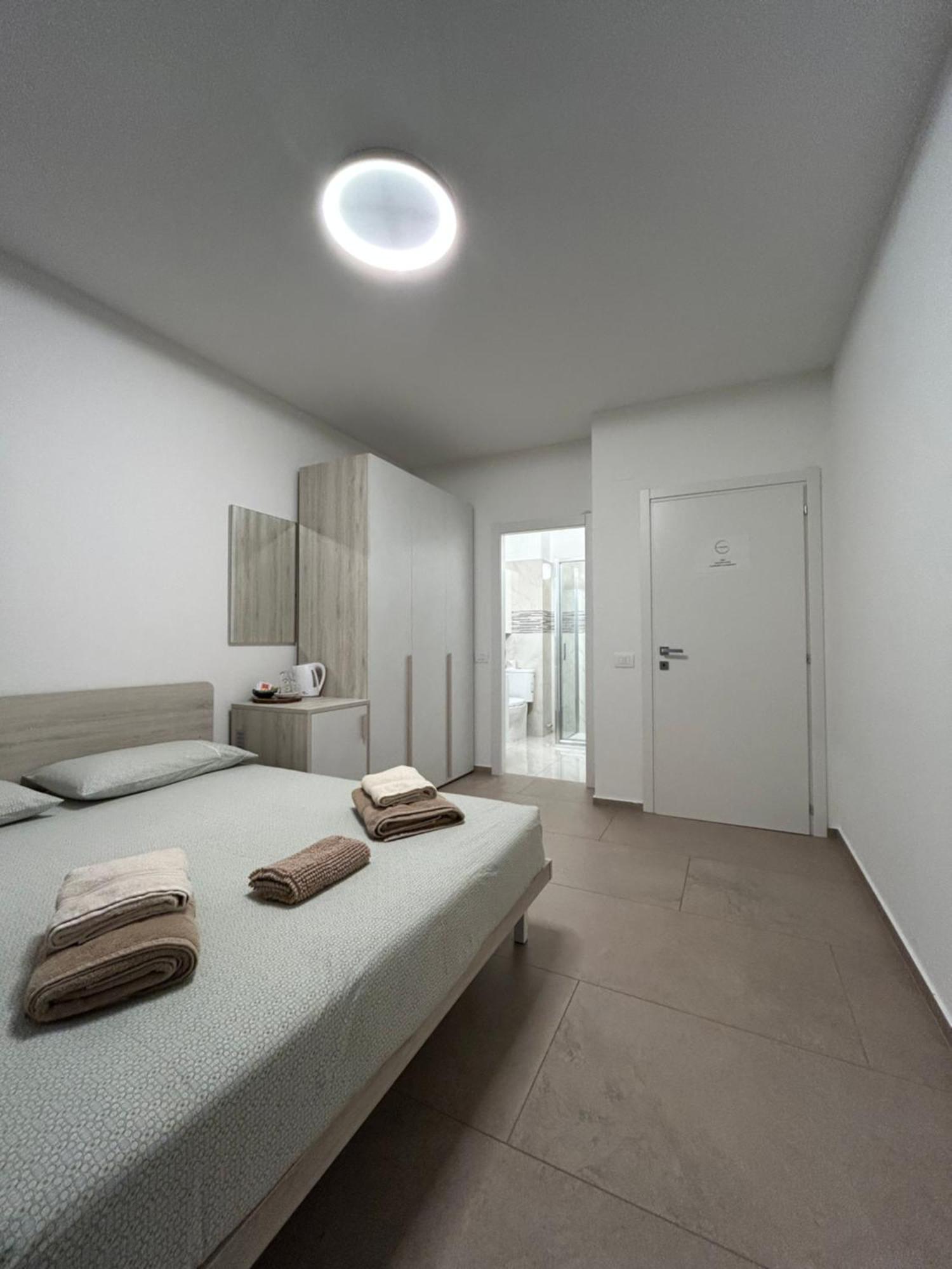 *Veranda'S Rooms* - Free Parking In Central Lugano Exterior foto